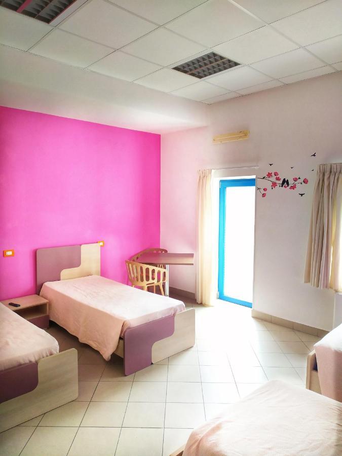 Basilicata Al Volo Hostel บรินดิซิดิมอนตาญา ภายนอก รูปภาพ