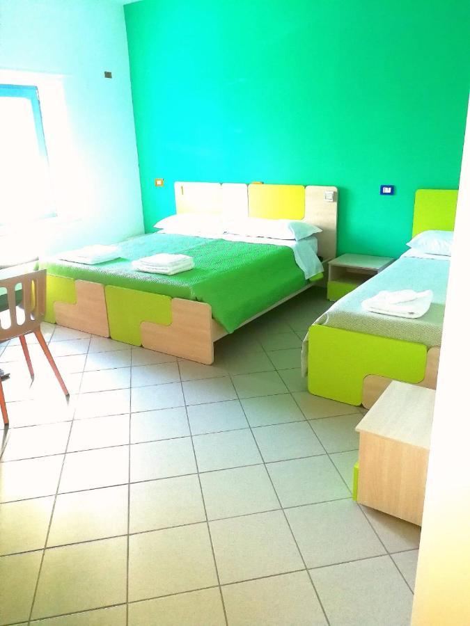 Basilicata Al Volo Hostel บรินดิซิดิมอนตาญา ภายนอก รูปภาพ