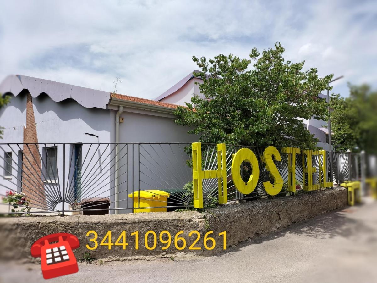 Basilicata Al Volo Hostel บรินดิซิดิมอนตาญา ภายนอก รูปภาพ