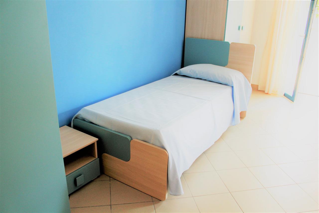 Basilicata Al Volo Hostel บรินดิซิดิมอนตาญา ภายนอก รูปภาพ