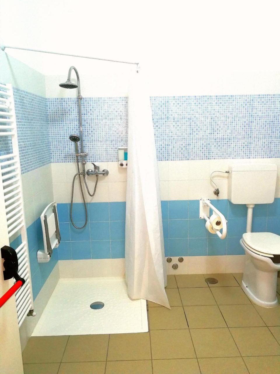 Basilicata Al Volo Hostel บรินดิซิดิมอนตาญา ภายนอก รูปภาพ